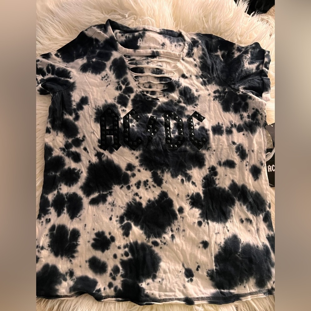 NWT Torrid Shirt